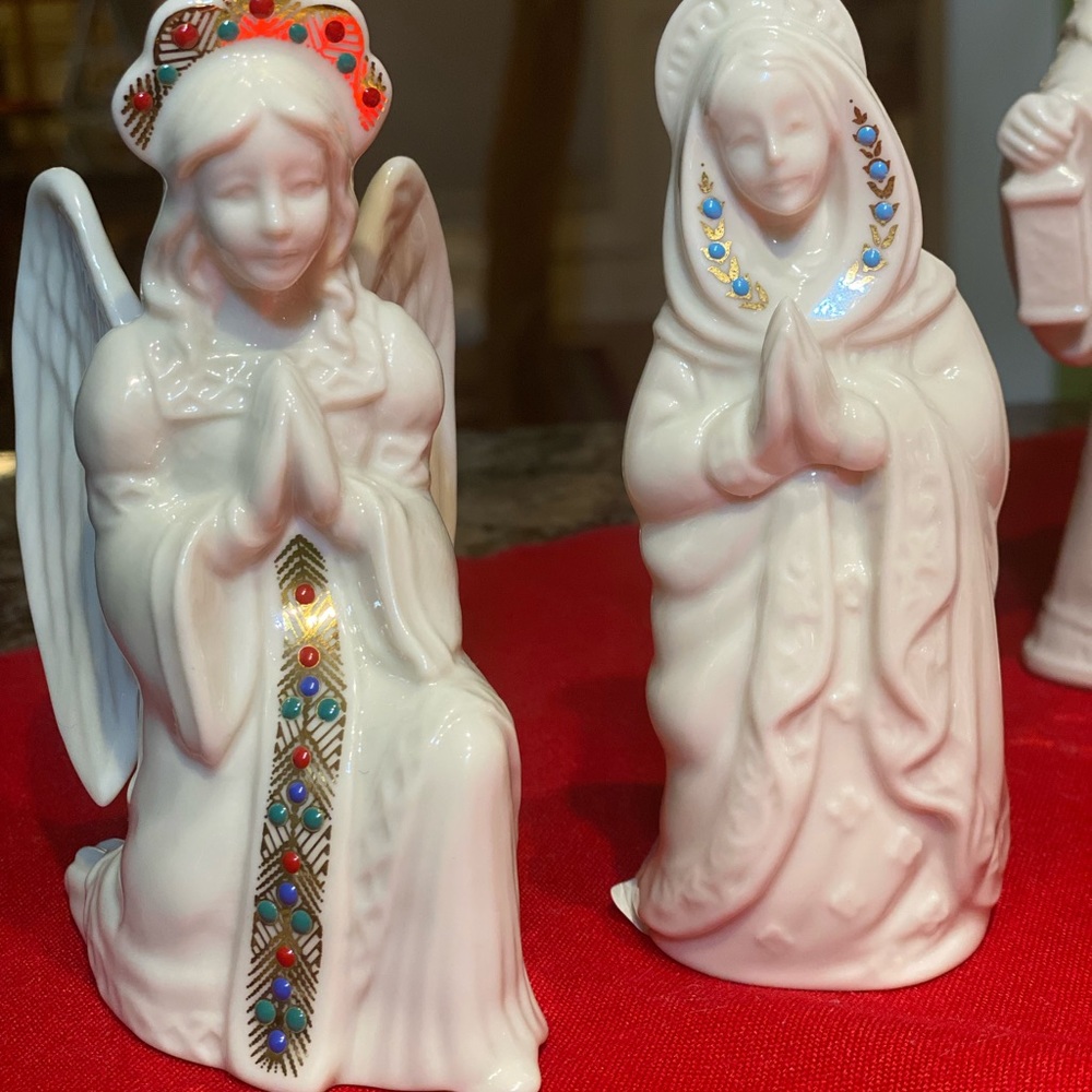 Nativity set, Lenox, Nativity set, Lenox, Porcelain china with gold plate